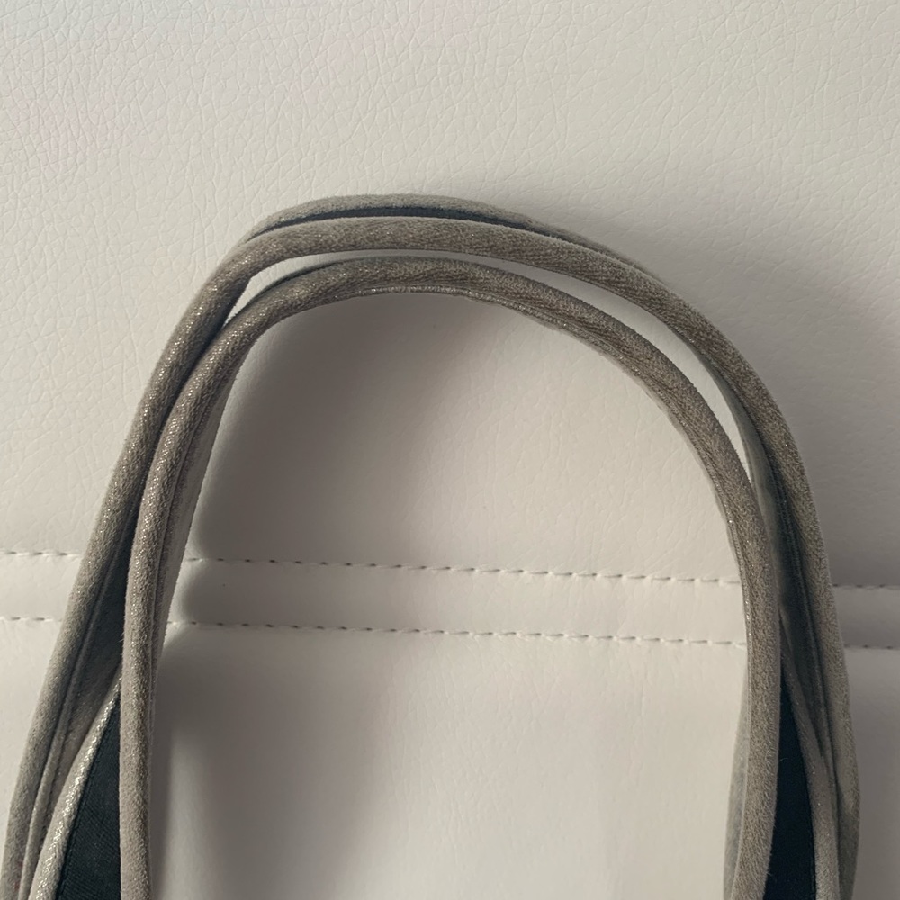 Coach Poppy Signature Heart Glam Tote **RARE** - Picture 7 of 8